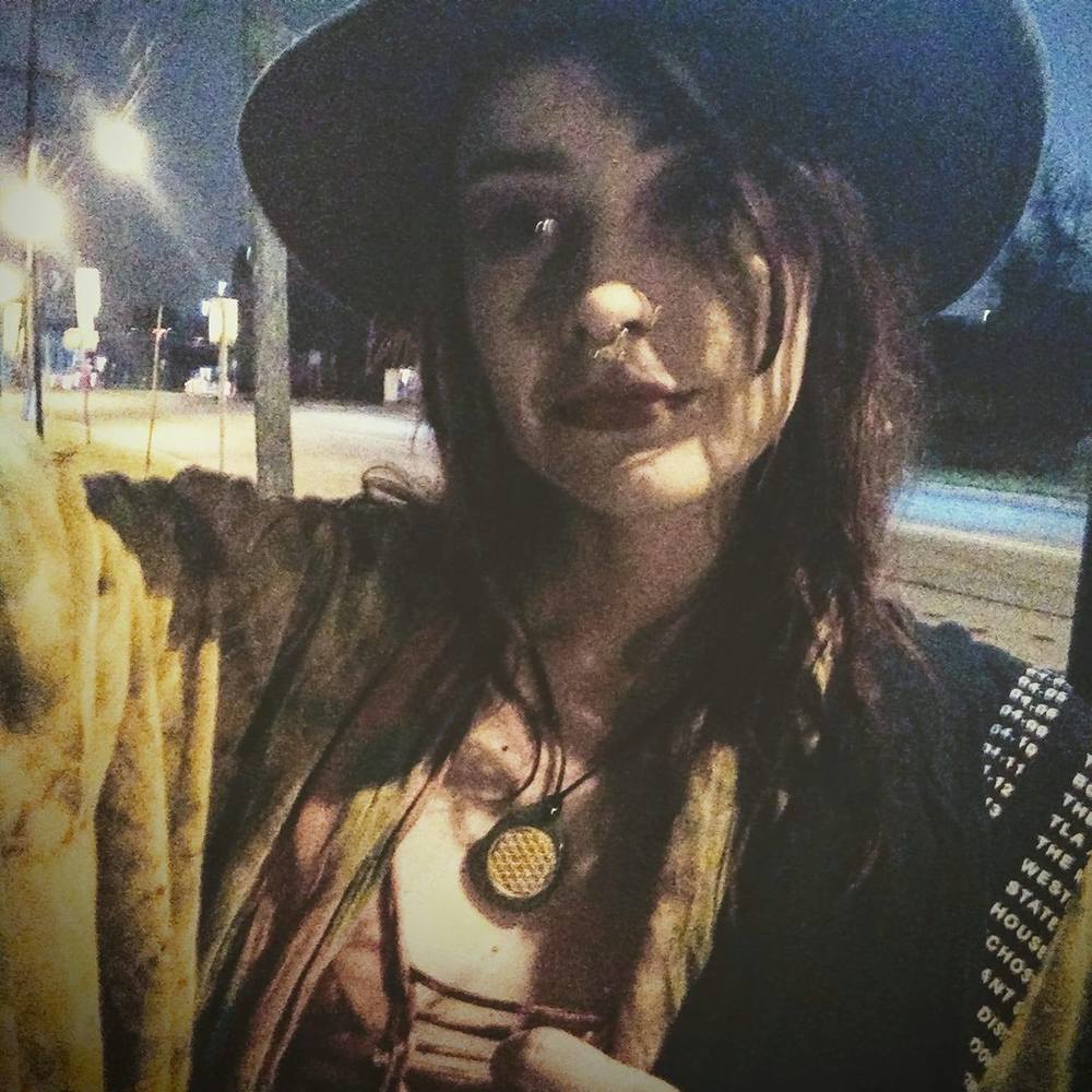 Meet your Posher, Madeline